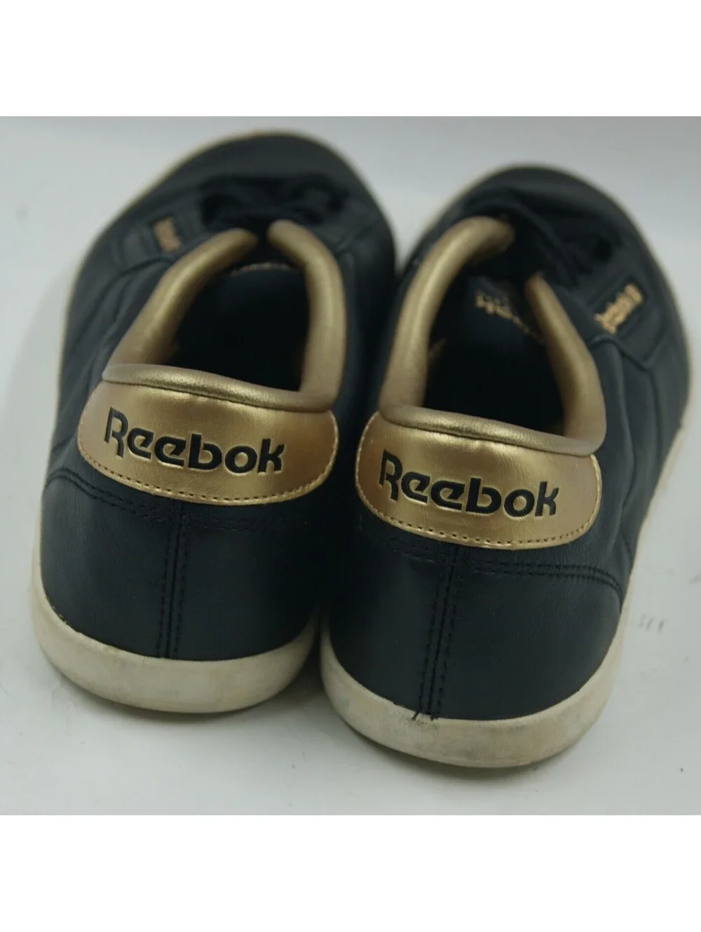 Reebok Cl Lady Ducs Sneakers Women's 8.5 Black Leather Comfort Flat Shoes